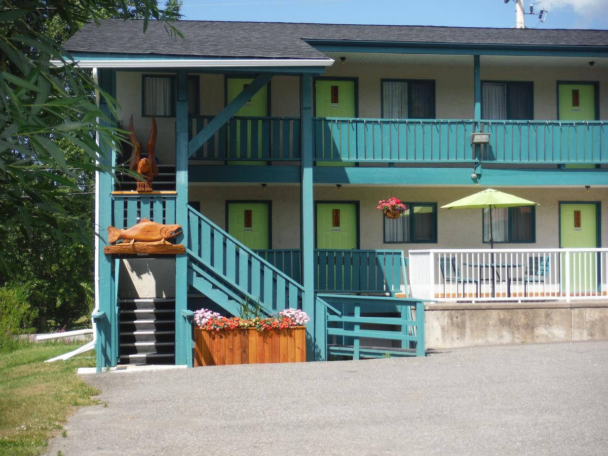 Robber'S Roost Motel New Hazelton Exterior foto